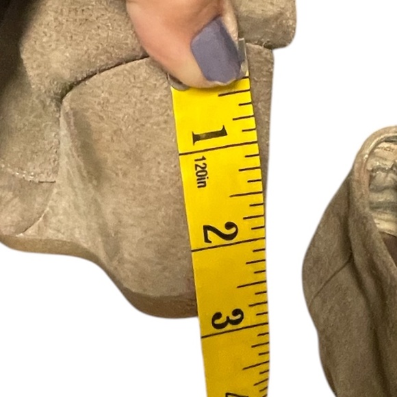 Toms Desert Wedge Booties Women's Size 8 Tan Taupe Suede Ankle Boots Lace Up - Picture 9 of 9